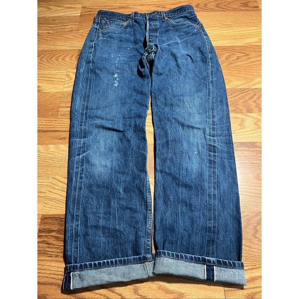 SOLD Vintage Levi’s Men’s 501 LVC Selvedge Jeans 33x34